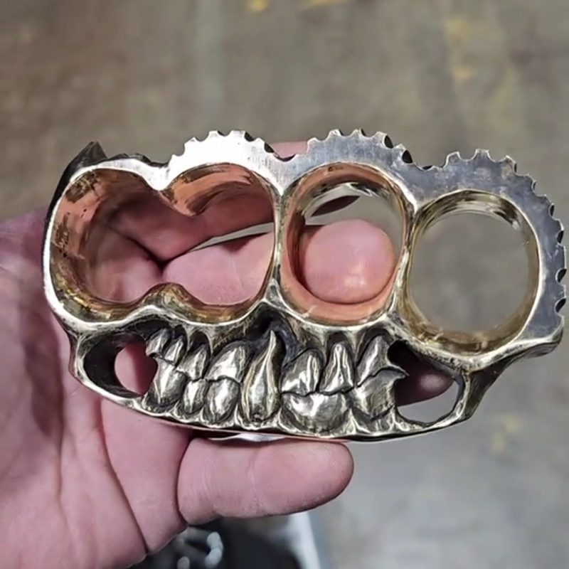 Alloy finger protector